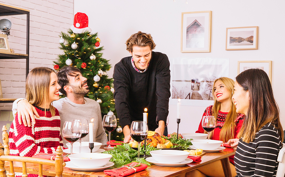 новогодний стол